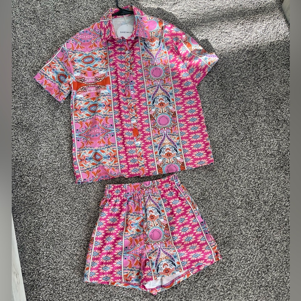 Matching set - Picture 2 of 4